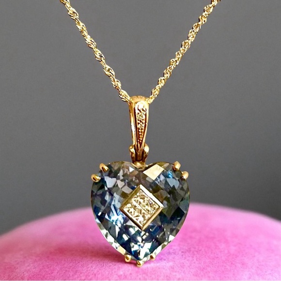 18k Gold Heart Shaped Faceted London Blue Topaz & Princess Cut Diamonds Pendant - Picture 4 of 9